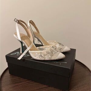 Elegant White Embellished Women's Shoes